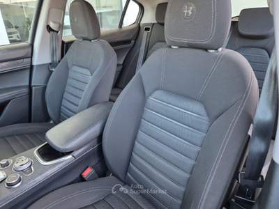 Alfa Romeo Stelvio 2.2 Turbodiesel 160 CV AT8 RWD Business Grigio usata Francavilla Fontana