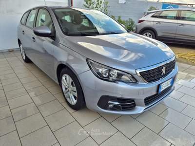 Peugeot 308 BlueHDi 130 S&S SW  Grigio usata Francavilla Fontana