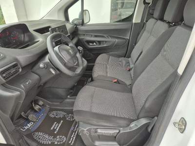 Peugeot Partner BlueHDi 100 S&S PC Furgone Pro Bianco usata Francavilla Fontana