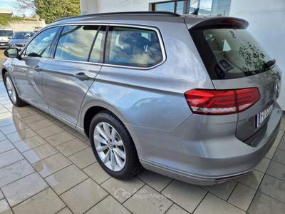 Volkswagen Passat 1.6 TDI DSG Business BMT Grigio usata Francavilla Fontana