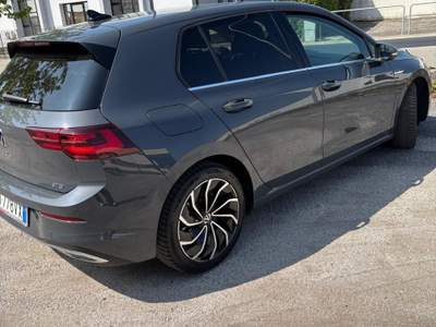Volkswagen Golf Golf 8 Grigio usata Dueville