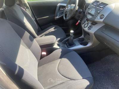 Toyota RAV4 TOYOTA  RAV 2.2 D-4D  SOL Argento usata CAVA MANARA