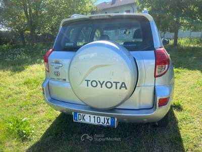Toyota RAV4 TOYOTA  RAV 2.2 D-4D  SOL Argento usata CAVA MANARA