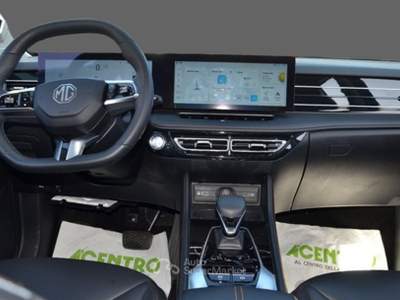 MG HS  - new  1.5t dct lux Nero usata CAGLIARI