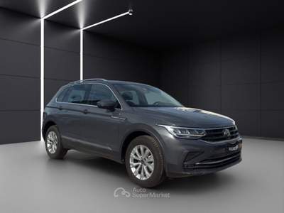 Volkswagen Tiguan 2.0 TDI 150 CV SCR DSG Life Grigio usata San Nicola la Strada
