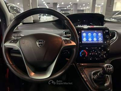 Lancia Ypsilon Ypsilon III 1.0 firefly hybrid *NESSUN VINCOLO Rosso usata Roma