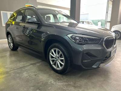 BMW X1 X1 X1 sdrive16d auto *NEOPATENTATI*NAVI*TAGLIANDI BMW Grigio usata Roma