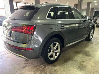 Audi Q5 Q5 II 40 2.0 tdi mhev Sport Plus quattro 204cv s-tronic Grigio usata Roma