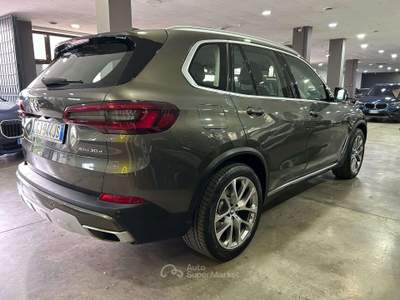 BMW X5 X5 X5 G05 xdrive30d mhev 48V xLine auto TAGLIANDI BMW Grigio usata Roma
