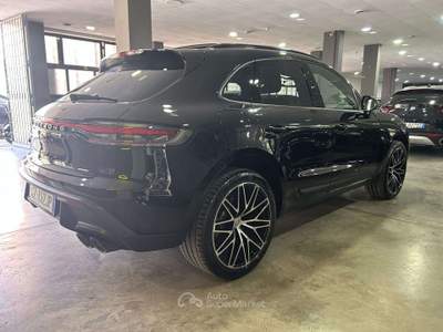 Porsche Macan Macan I 2022 2.0 265cv pdk *TETTO *MEMORIA *APP Nero usata Roma