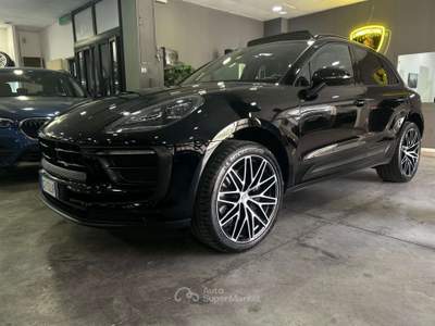 Porsche Macan Macan I 2022 2.0 265cv pdk *TETTO *MEMORIA *APP Nero usata Roma