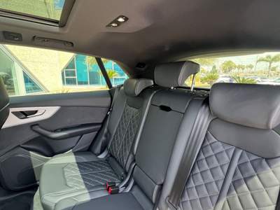 Audi Q8 SUV TDI quattro 210 kW tiptronic S line edition Possibilità noleggio no scoring Blu/Azzurro usata Gela