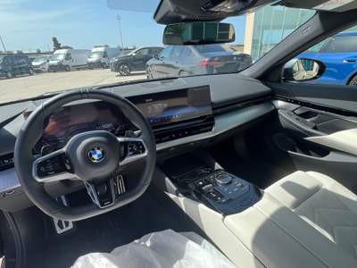 BMW Serie 5 520d 520d 48V xDrive Msport possibilità noleggio no scoring Grigio usata Gela