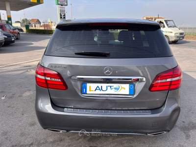 Mercedes-Benz Classe B MOTORE MERCEDES Grigio usata Santa Maria la Carità