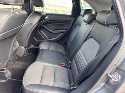 Mercedes-Benz Classe B MOTORE MERCEDES Grigio usata Santa Maria la Carità