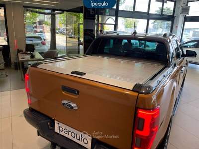 Ford Ranger 2.0 tdci double cab wildtrak 213cv auto Arancione usata Bergamo
