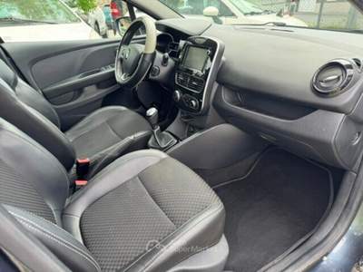 Renault Clio Clio TCe 12V 90 CV 5 porte Moschino Zen Grigio usata Lamporecchio