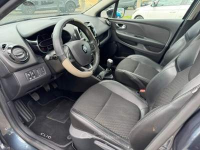 Renault Clio Clio TCe 12V 90 CV 5 porte Moschino Zen Grigio usata Lamporecchio