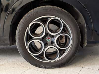 Alfa Romeo Tonale Tonale - 1.5 Hybrid 160cv tct7 - Ti Nero usata Robecco sul Naviglio