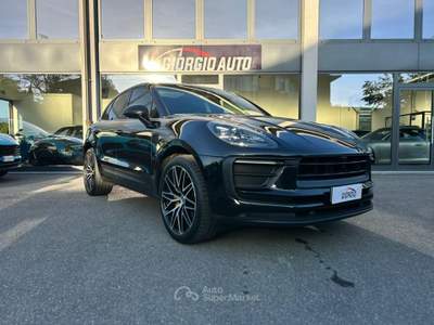 Porsche Macan 2.0 265cv pdk Nero usata Chieri