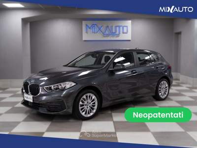 BMW Serie 1 118d d Advantage Auto Grigio usata Latina