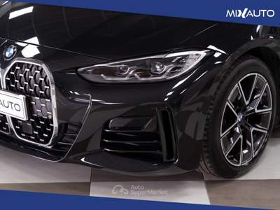 BMW Serie 4 Gran Coupé 418d d Gran Coupe MHEV 48V xDrive Msport Auto Nero usata Latina
