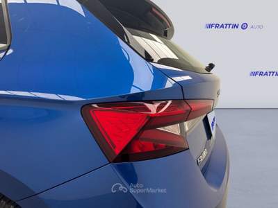 Skoda Fabia Fabia 1.0 Tsi 95 Cv Young Edition Blu/Azzurro usata Cassola