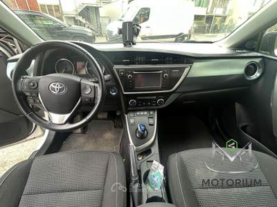 Toyota Auris 
                                                                                                                                                         Bianco usata Campi Bisenzio
