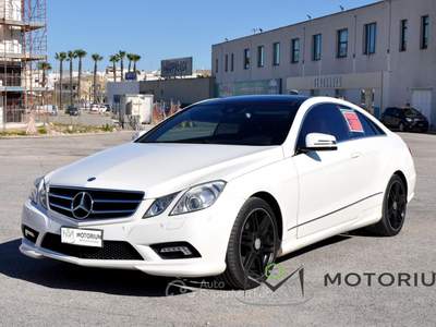 Mercedes-Benz Classe E V6 CDI BlueEfficiency Executive 7G-Tronic Coupe Bianco usata Tricase