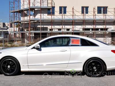 Mercedes-Benz Classe E V6 CDI BlueEfficiency Executive 7G-Tronic Coupe Bianco usata Tricase