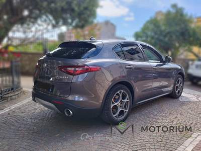 Alfa Romeo Stelvio 2.2D TURBO DIESEL 210 CV AT8 Q4 EXECUTIVE Grigio usata Napoli