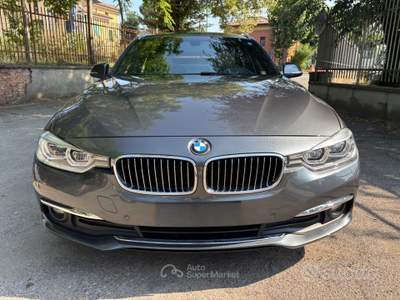 BMW Serie 3 320d 320d Touring Luxury usata Bologna