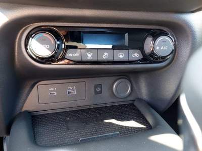 Nissan Qashqai N-Connecta usata CARRARA