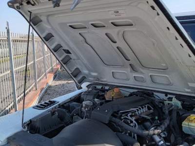 Land Rover Defender Station Wagon E usata CARRARA