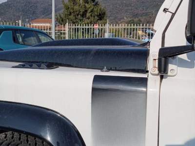 Land Rover Defender Station Wagon E usata CARRARA