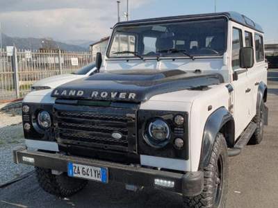 Land Rover Defender Station Wagon E usata CARRARA