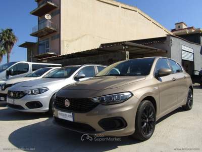 Fiat Tipo Tipo 1.3 Mjt S&S 5p. Street Beige usata Montallegro