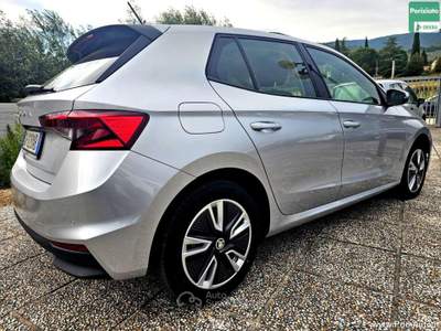 Skoda Fabia 1.0 MPI 80 CV Ambition Argento usata Trevi