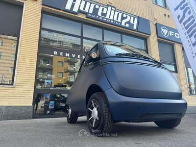 Microlino Competizione PARI AL NUOVO Blu/Azzurro usata Torino