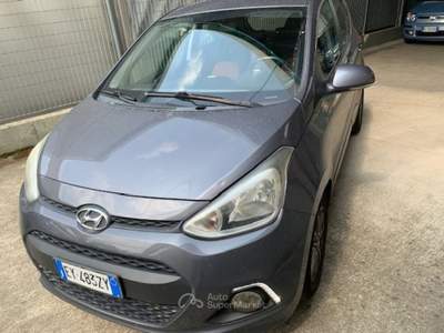 Hyundai i10 1.0 67CV Comfort - SOLO COMMERCIANTI Grigio usata Cardano al Campo