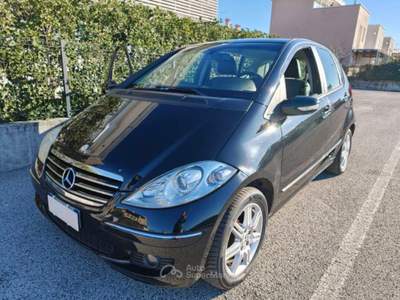 Mercedes-Benz Classe A Benzina Avantgarde ( TAGLIANDATA ) Nero usata Vicenza