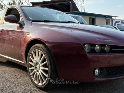 Alfa Romeo 159 Alfa Romeo 159 1.8 16 v berlina Rosso usata Torino