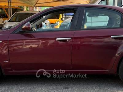 Alfa Romeo 159 Alfa Romeo 159 1.8 16 v berlina Rosso usata Torino