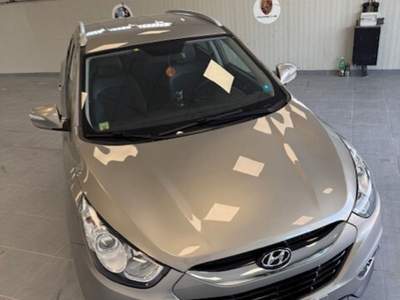 Hyundai ix35 HYUNDAI IX35 Bronzo usata Giugliano in Campania