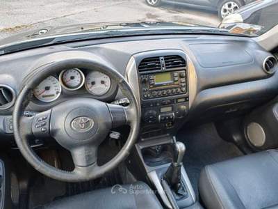 Toyota RAV4 Benzina ( PELLE - TETTO - CRUIS CONTROL ) Nero usata Vicenza