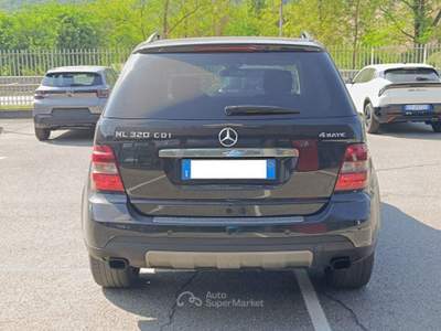 Mercedes-Benz Classe G 320 CDI 4Matic 7G-Tronic Nero usata Montagna in Valtellina