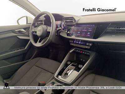 Audi A3 allstreet 2.0 tdi business 150cv s-tronic Bianco usata Assago