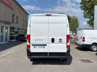 Fiat Ducato 30 MH2 2.2 Mjt3 140CV Passo Medio Tetto Medio Bianco usata Mazzano