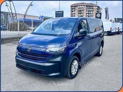 Volkswagen Caravelle CARAVELLE 2.0 TDI 8 POSTI PC 110cv Blu/Azzurro usata Milano