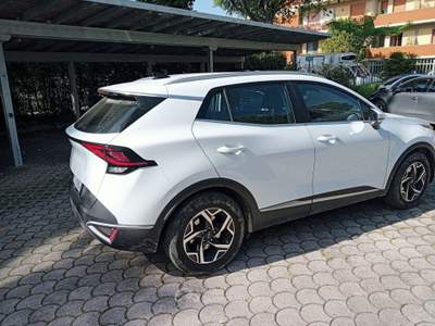 Kia Sportage 1.6 CRDI MHEV BUSINESS 2WD Bianco usata Firenze